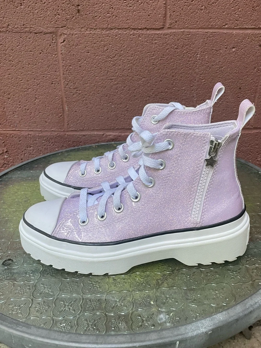 Converse Chuck Taylor Lugged Lift Platform High Sneakers Size 5 Youth